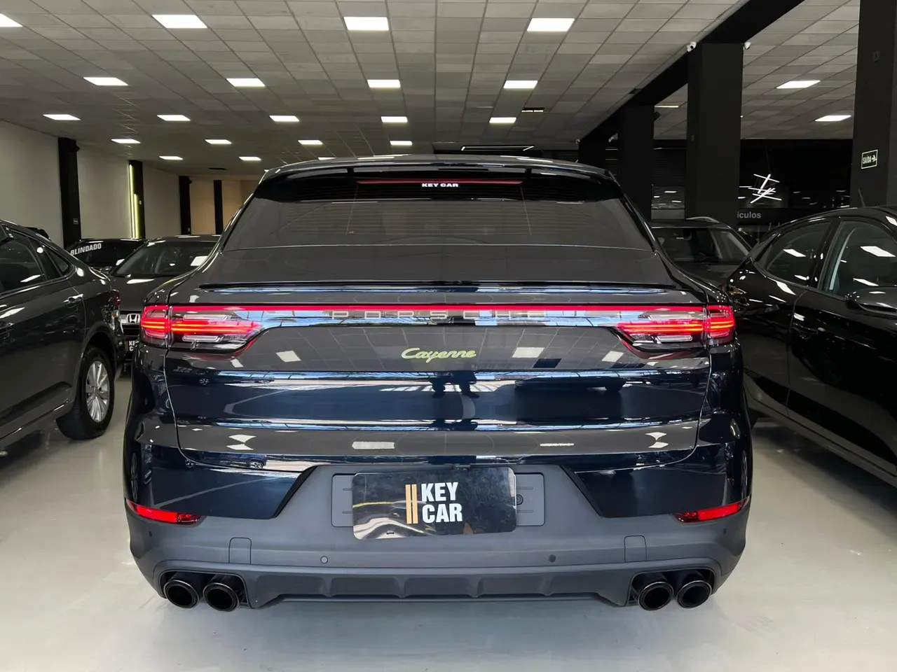 Porsche Cayenne E-hybrid - Imagem 5