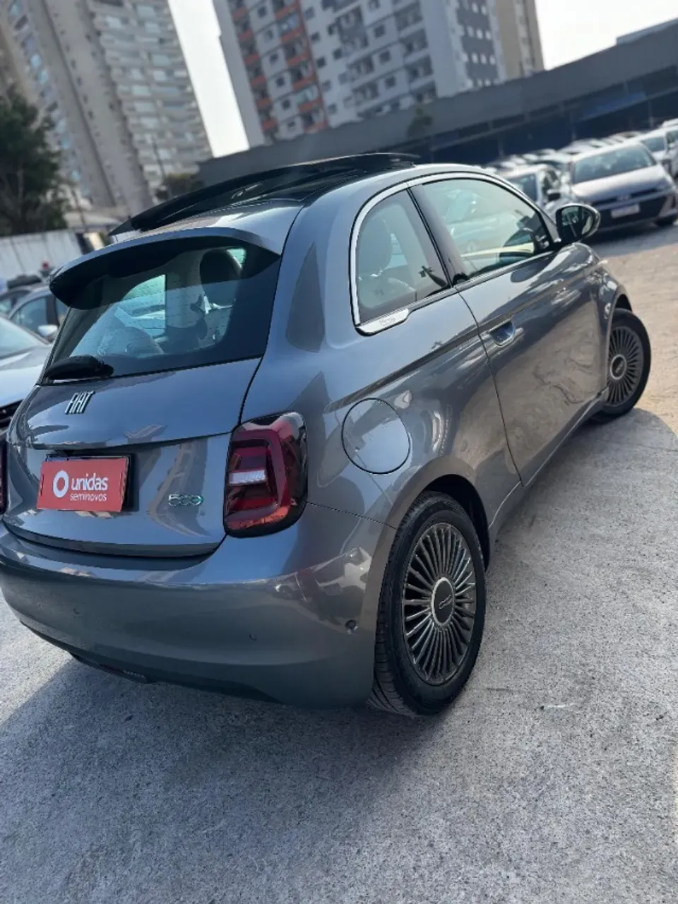Fiat 500e - Imagem 5