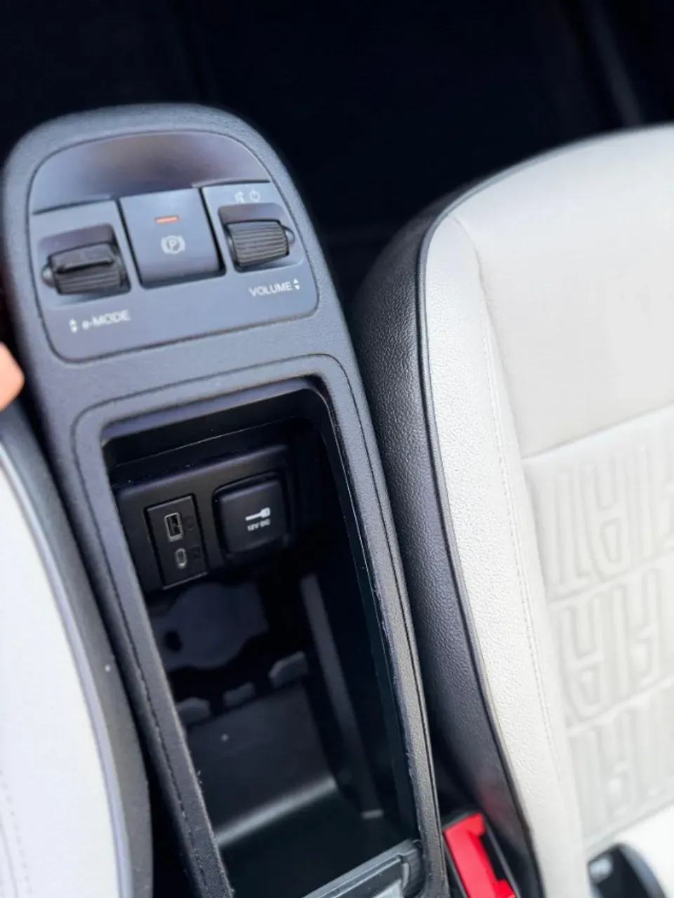 Fiat 500e - Imagem 12