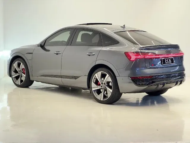 Audi Q8 E-tron - Imagem 6