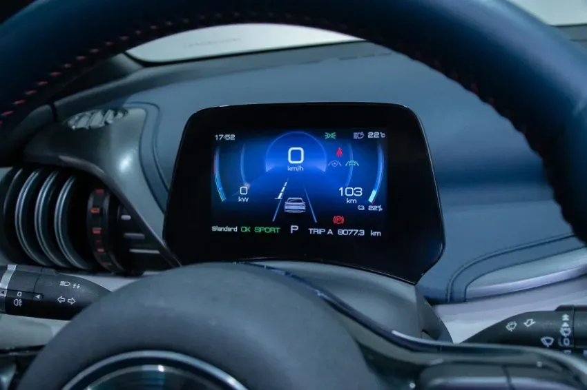 BYD Yuan Plus - Imagem 12