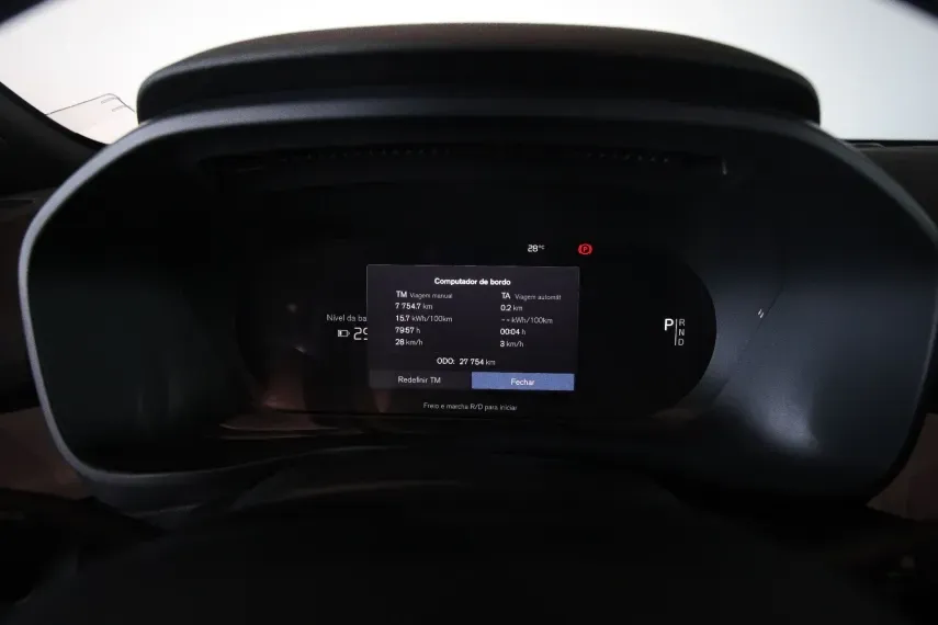 Volvo XC40 Recharge - Imagem 13