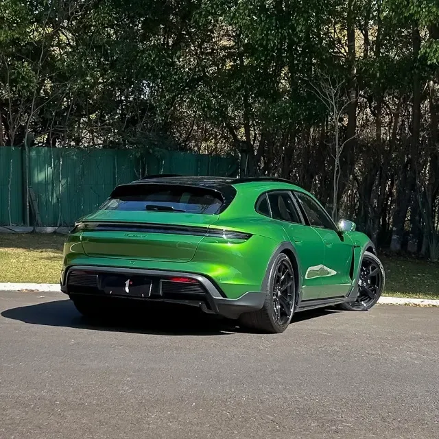 Porsche Taycan - Imagem 4