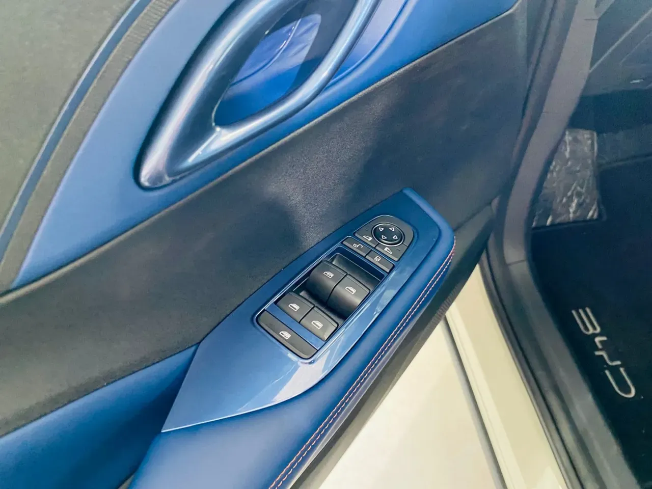 BYD Dolphin - Imagem 11