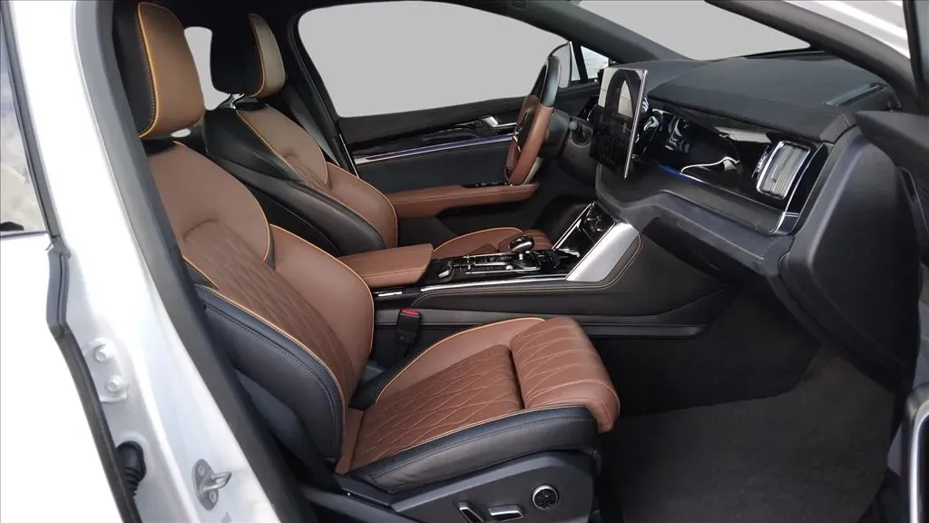 BYD Tang - Imagem 11