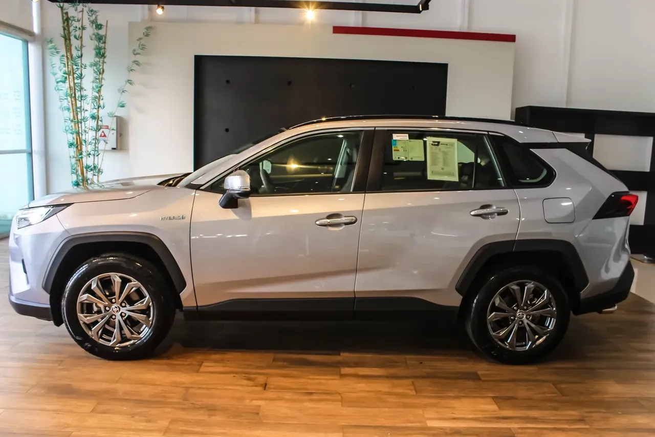 Toyota Rav4 - Imagem 5