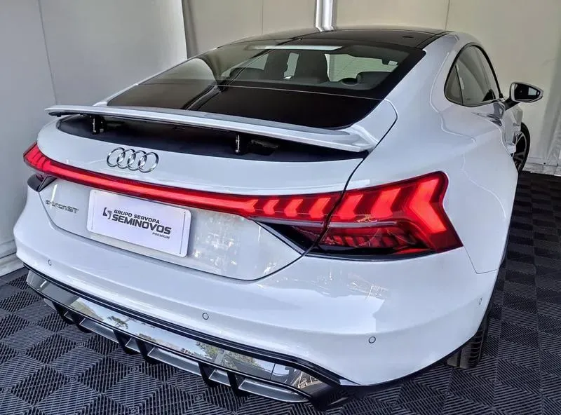 Audi E-tron  GT - Imagem 8