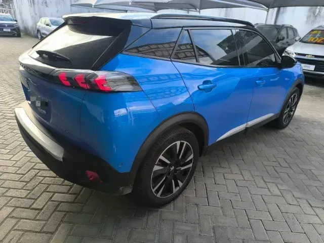 Peugeot E-2008 - Imagem 5