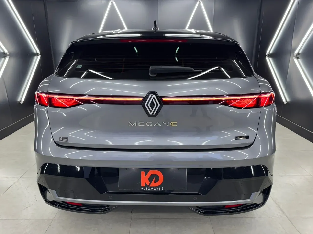 Renault Megane E-tech Electric - Imagem 4