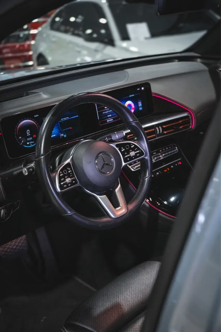 Mercedes Eqc400 - Imagem 14