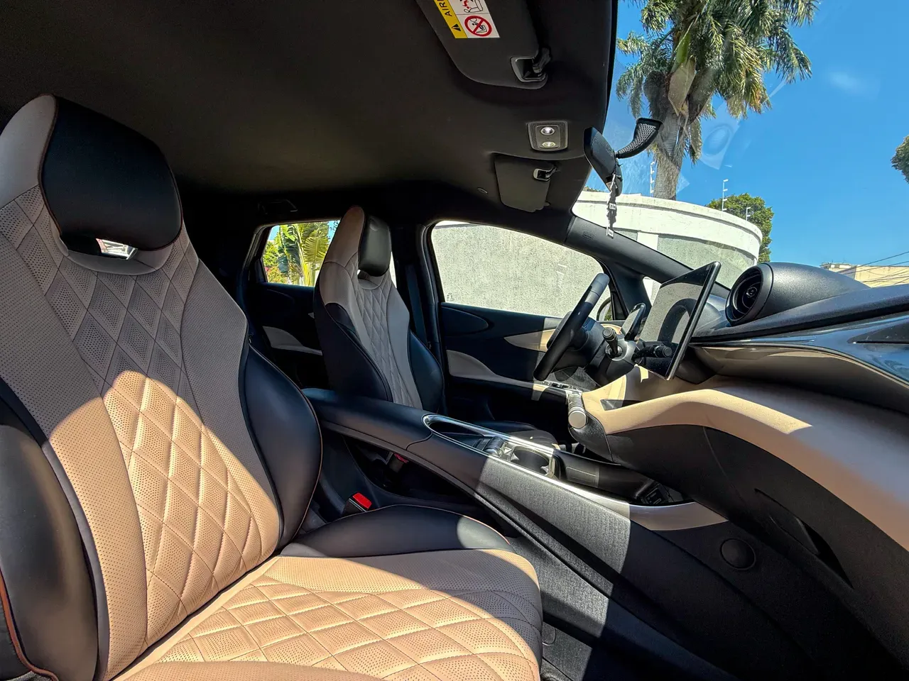 BYD Dolphin - Imagem 12