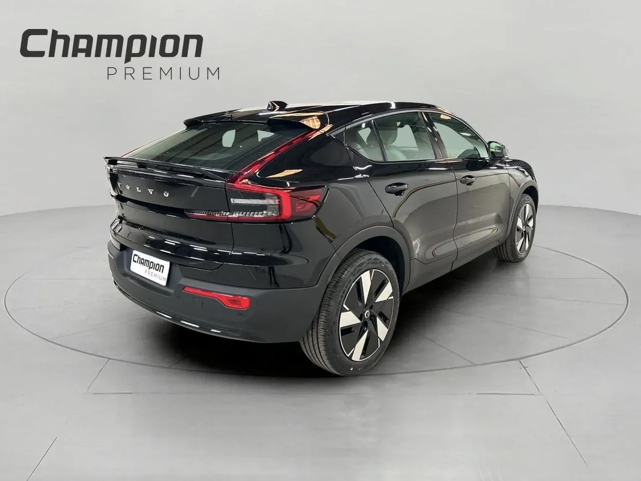 Volvo Ec40 - Imagem 2