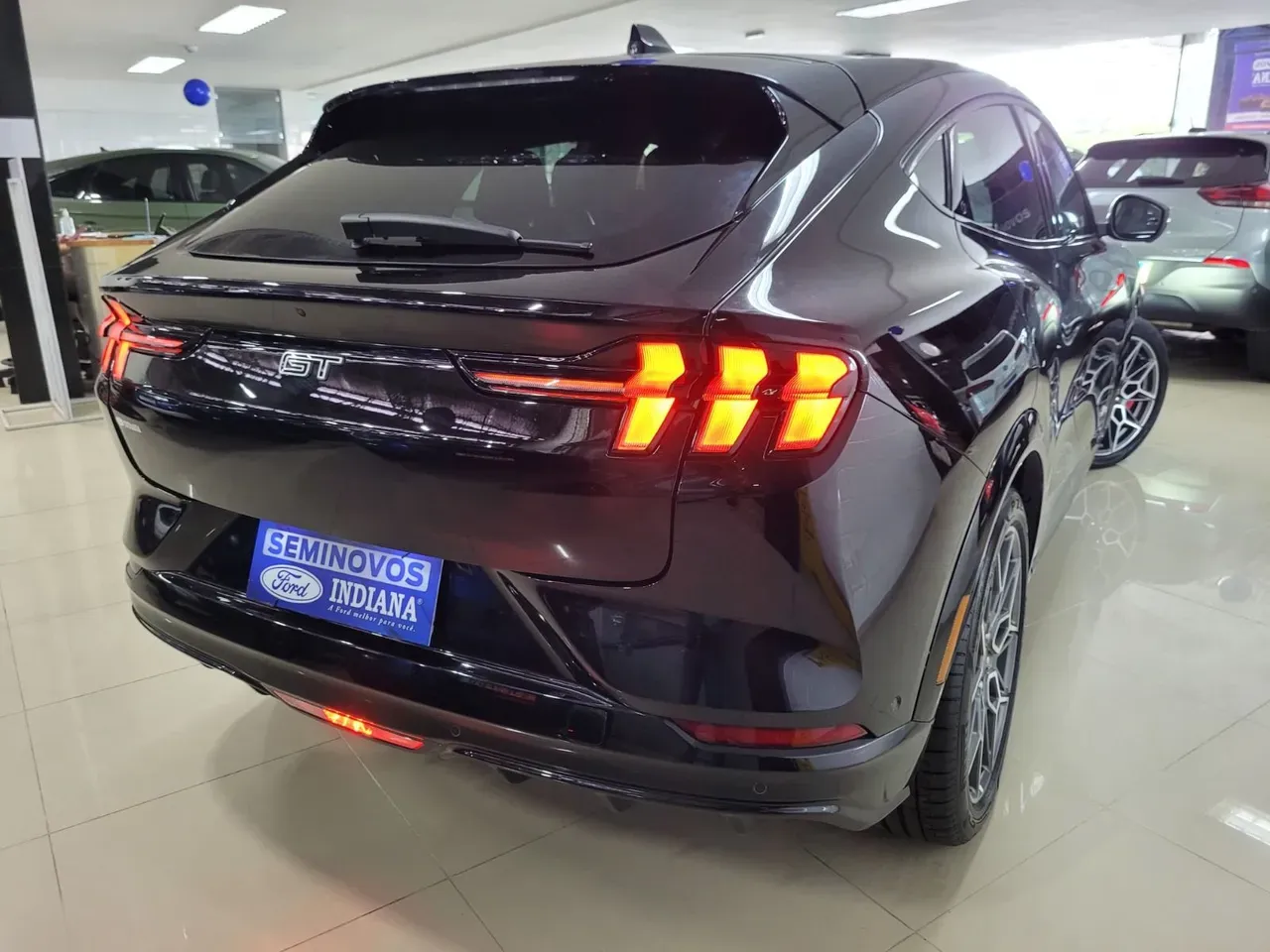 Ford Mustang Mach-e - Imagem 7