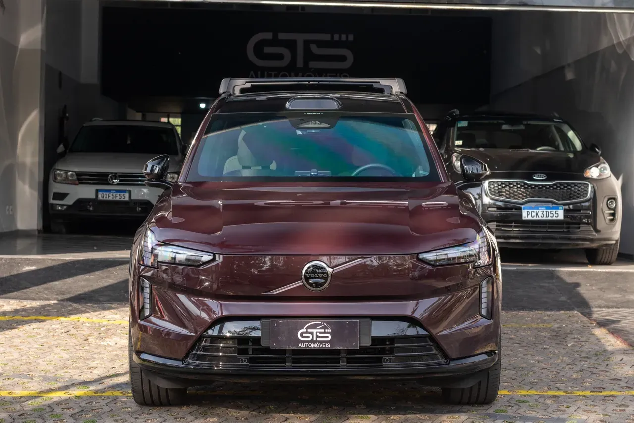 Volvo Ex90 - Imagem 3