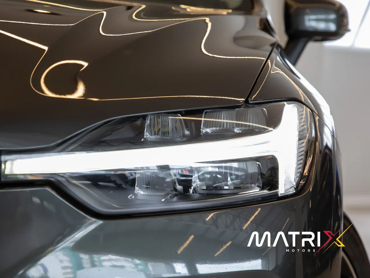 Volvo Xc60 Recharge Plug-in Hybrid - Imagem 6