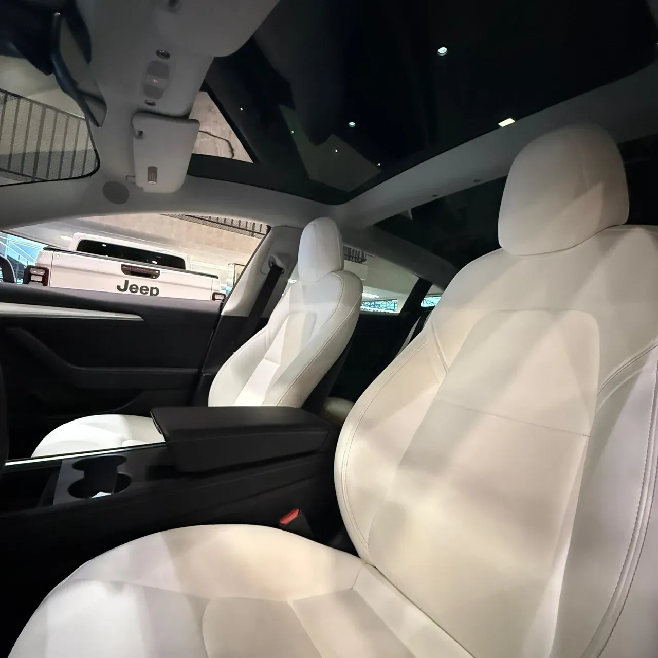 Tesla Model 3 - Imagem 9