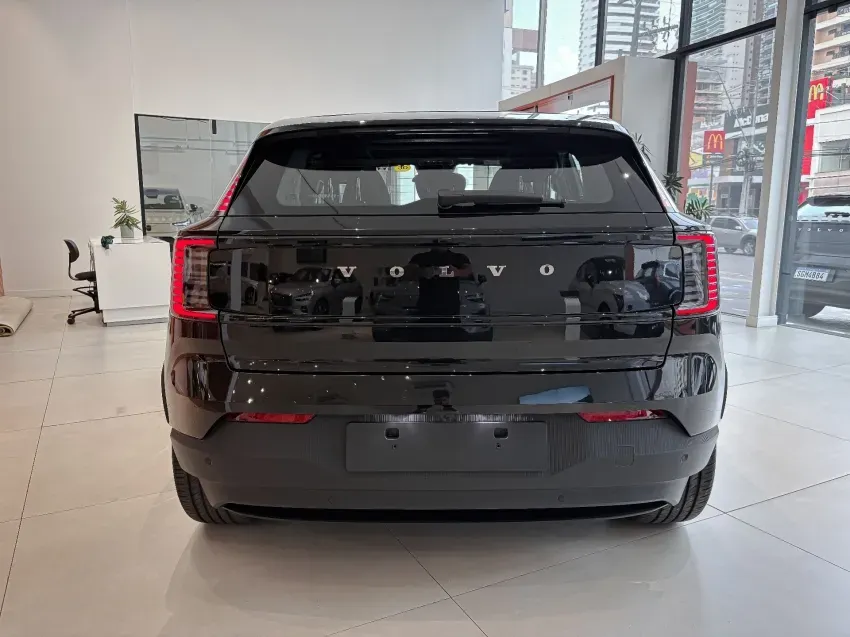 Volvo EX30 - Imagem 18