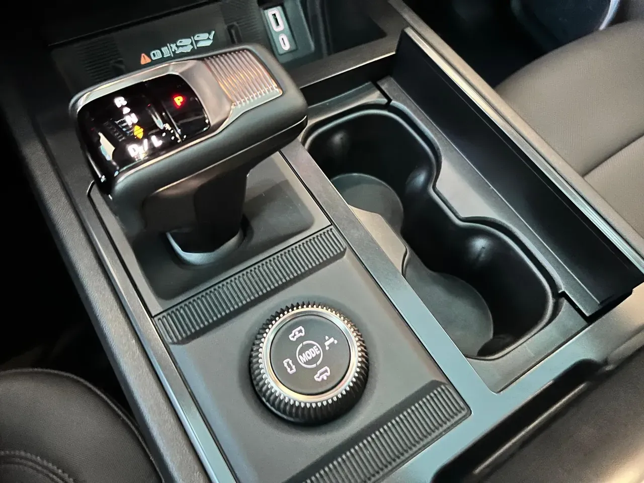 GMC Hummer EV SUV - Imagem 19