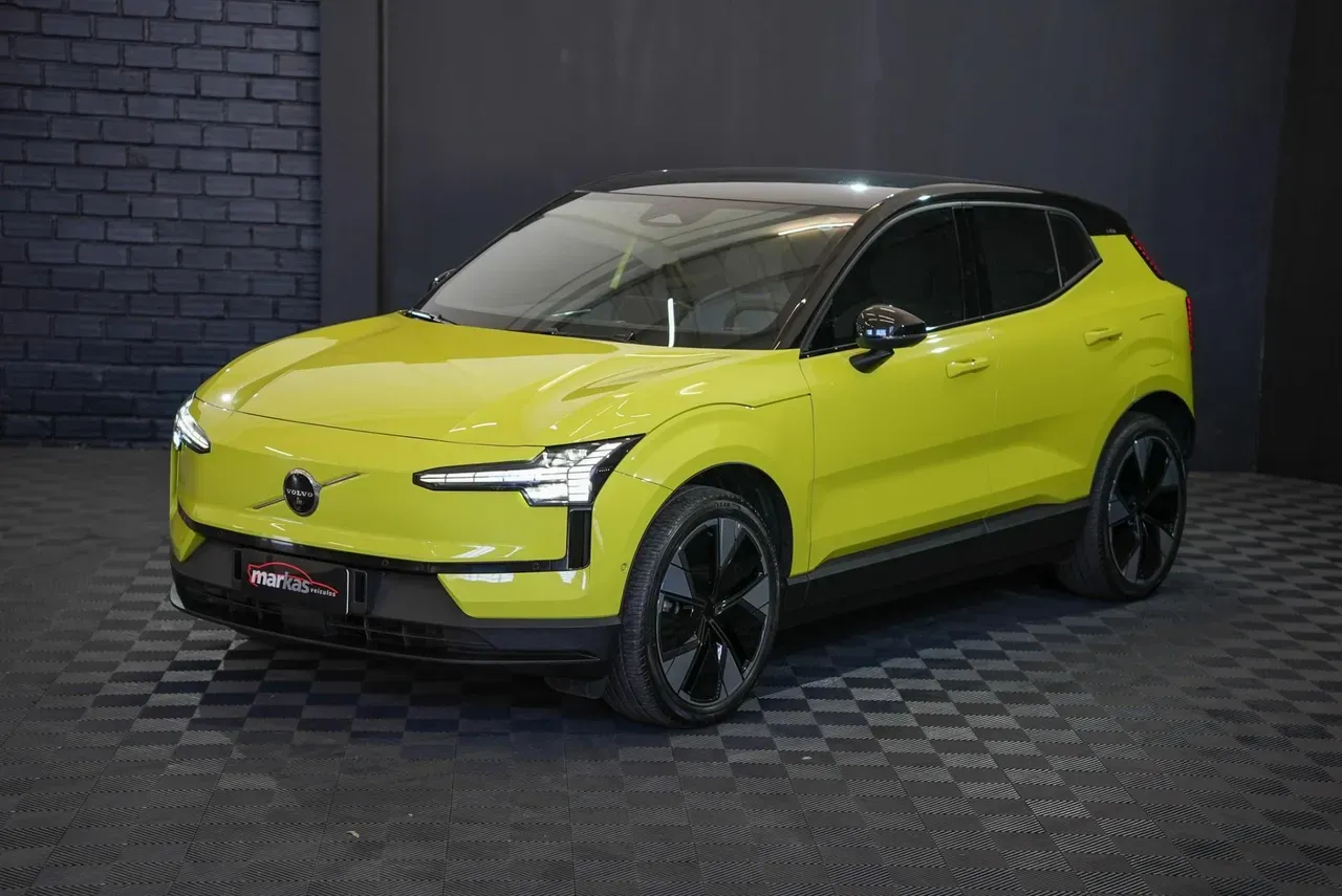 Volvo EX30 - Imagem 3