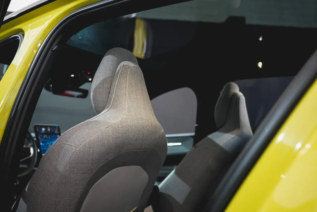 Volvo EX30 - Imagem 14