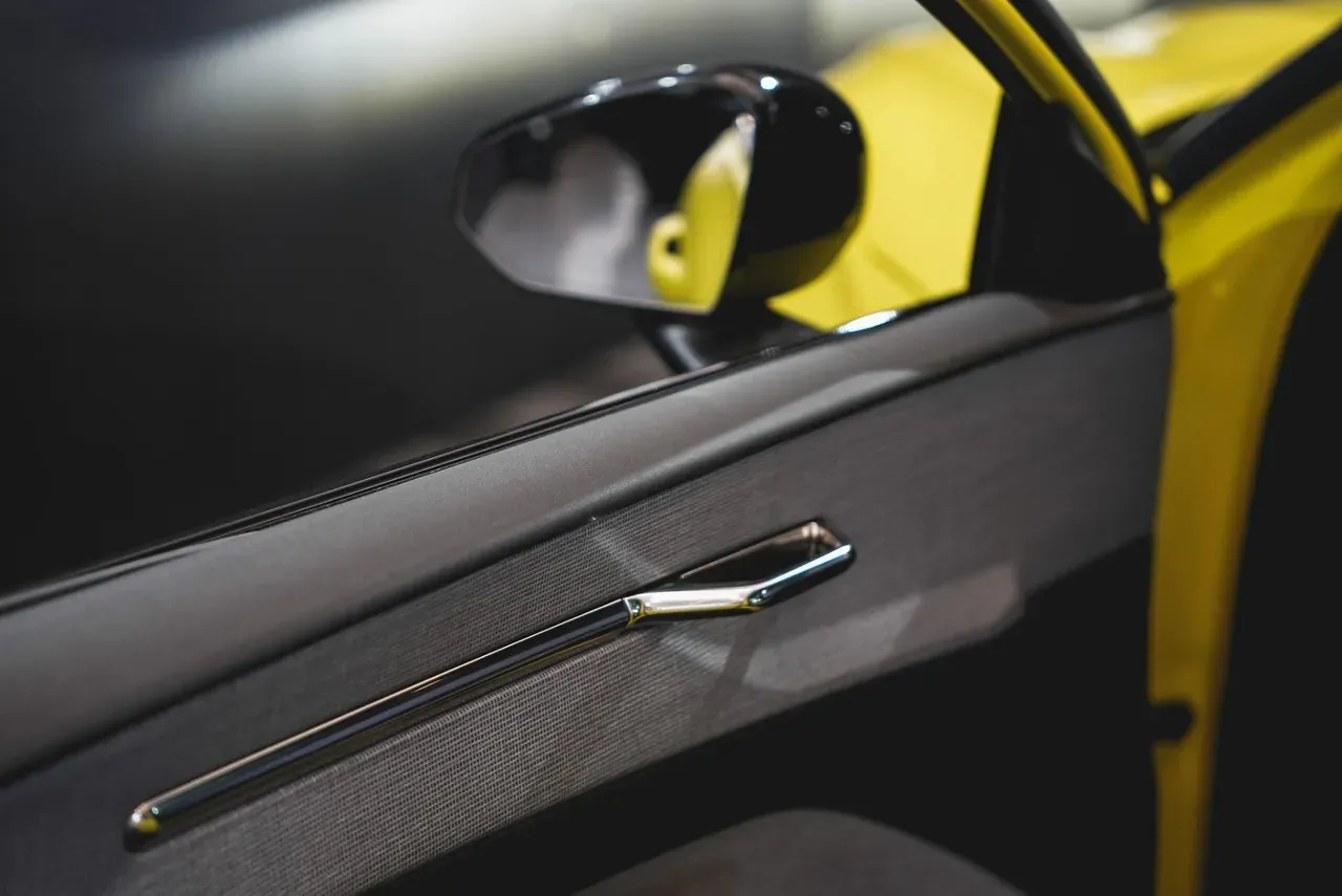 Volvo EX30 - Imagem 17