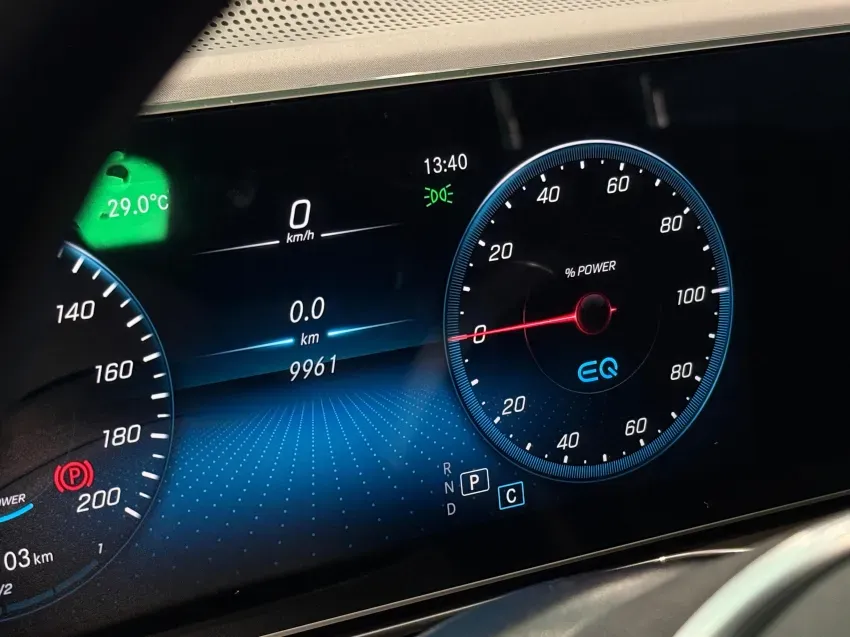 Mercedes Eqc 400 - Imagem 15