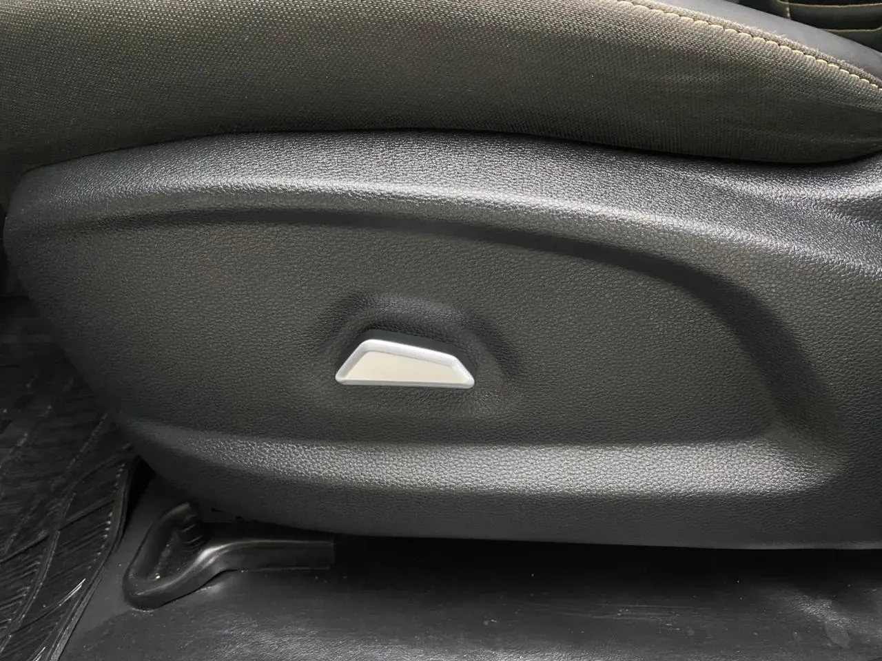 JAC E-js4 - Imagem 17