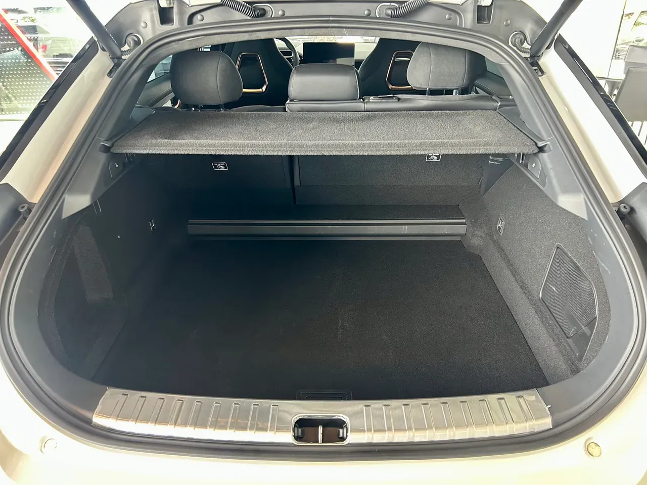 Zeekr 001 - Imagem 15