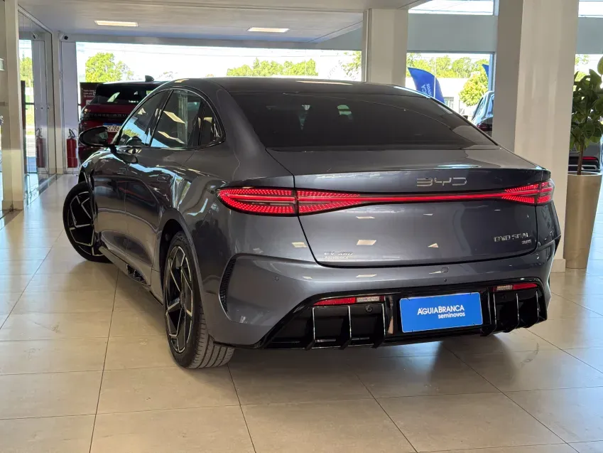 BYD Seal - Imagem 8