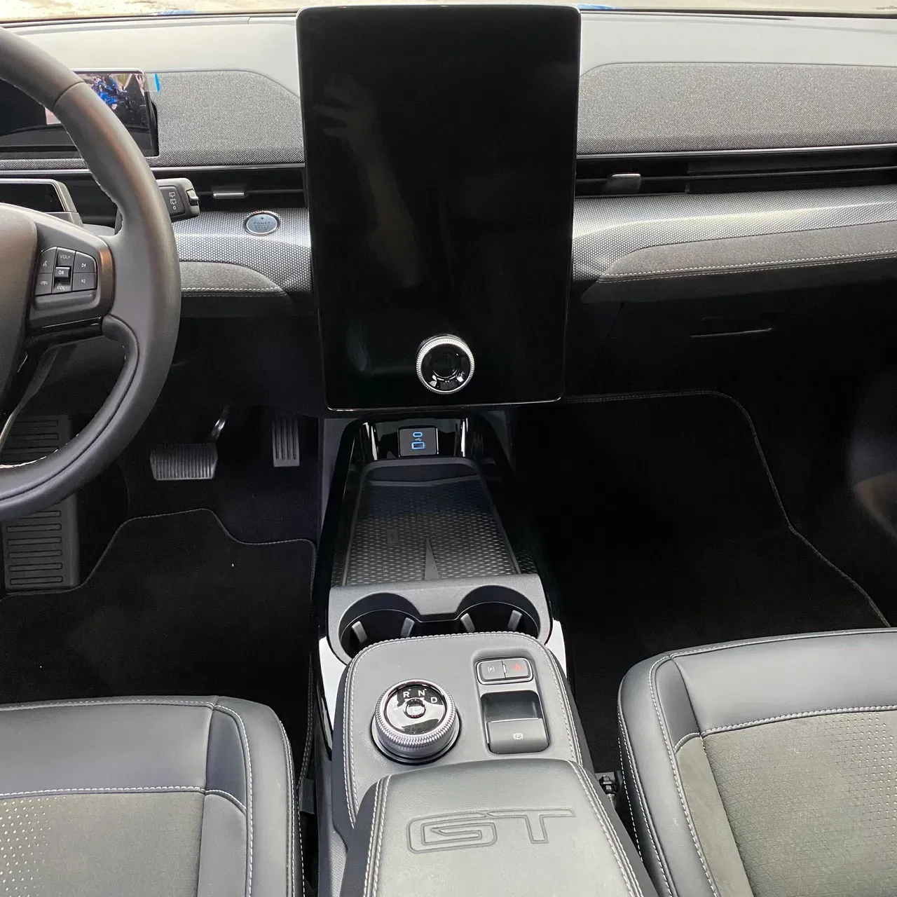 Ford Mustang Mach-e - Imagem 11