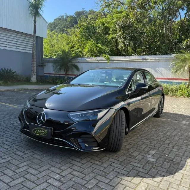 Mercedes Eqe 300 - Imagem 2