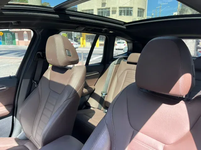 BMW IX3 - Imagem 9