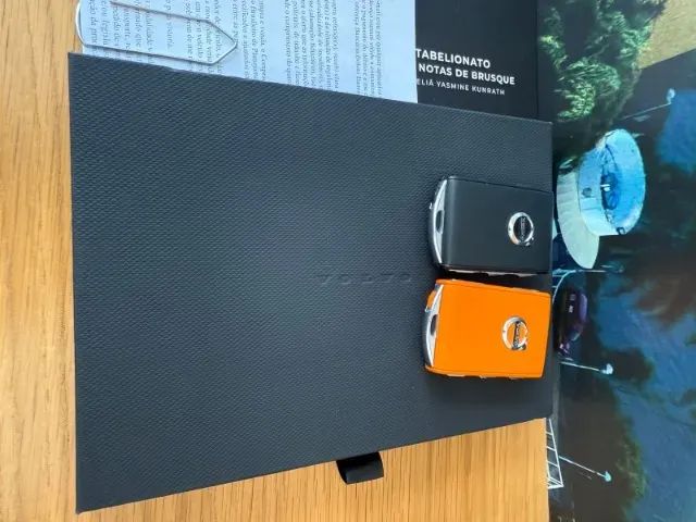 Volvo XC40 Recharge - Imagem 9