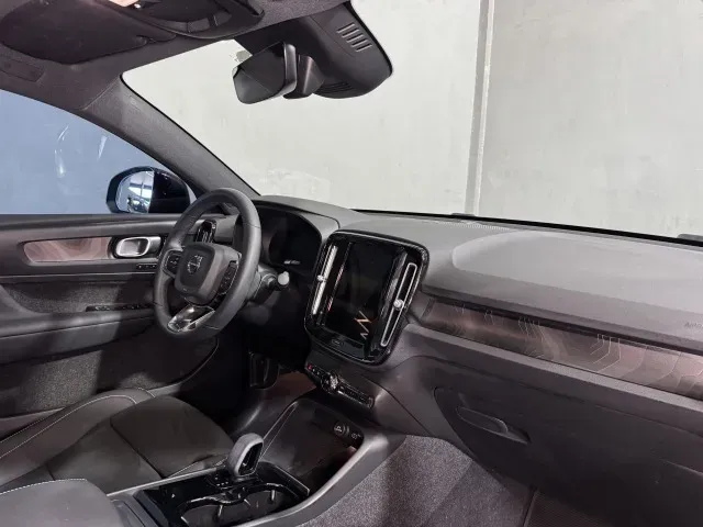 Volvo C40 Recharge - Imagem 8