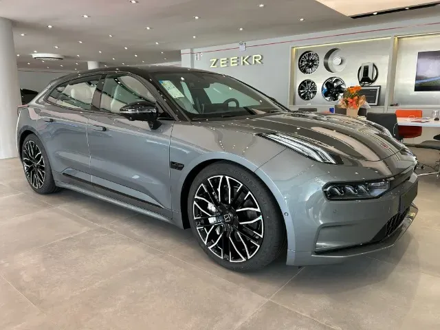 Zeekr 001 - Imagem 17