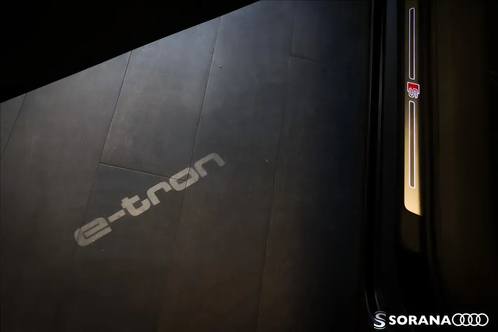 Audi E-tron - Imagem 10