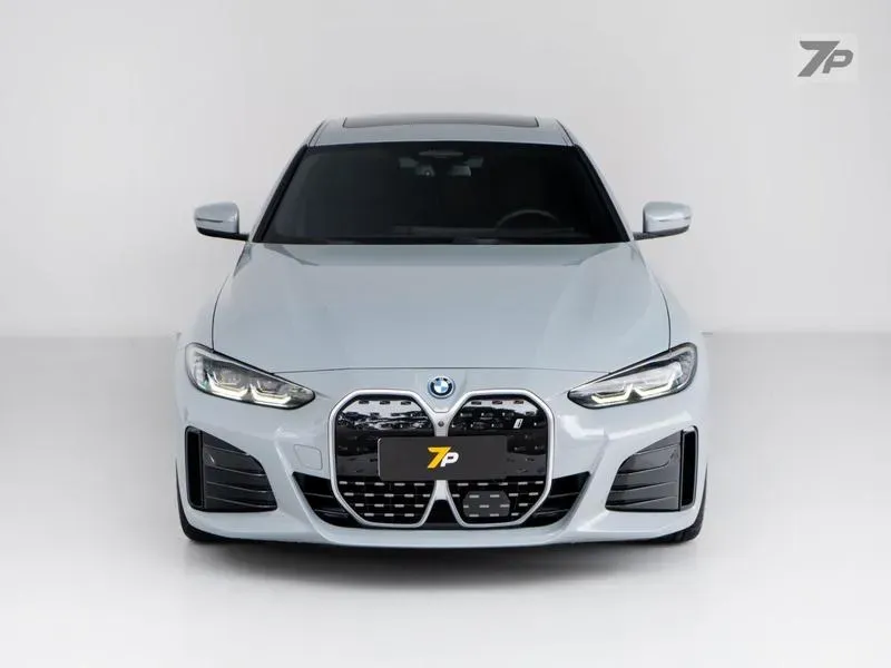 BMW I4 Edrive40 - Imagem 15