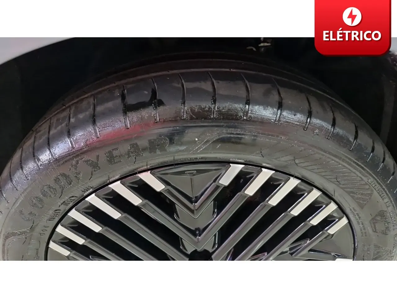 Nissan Leaf - Imagem 18