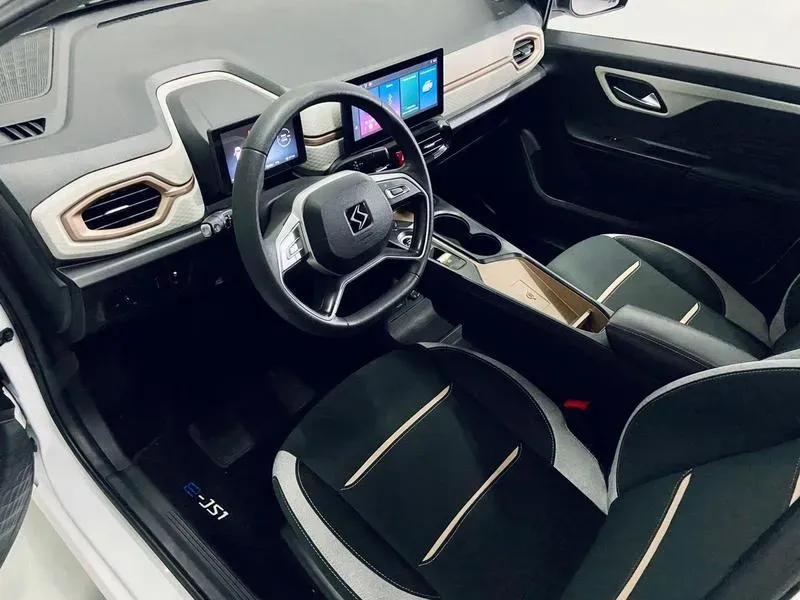 JAC E-JS1 - Imagem 8