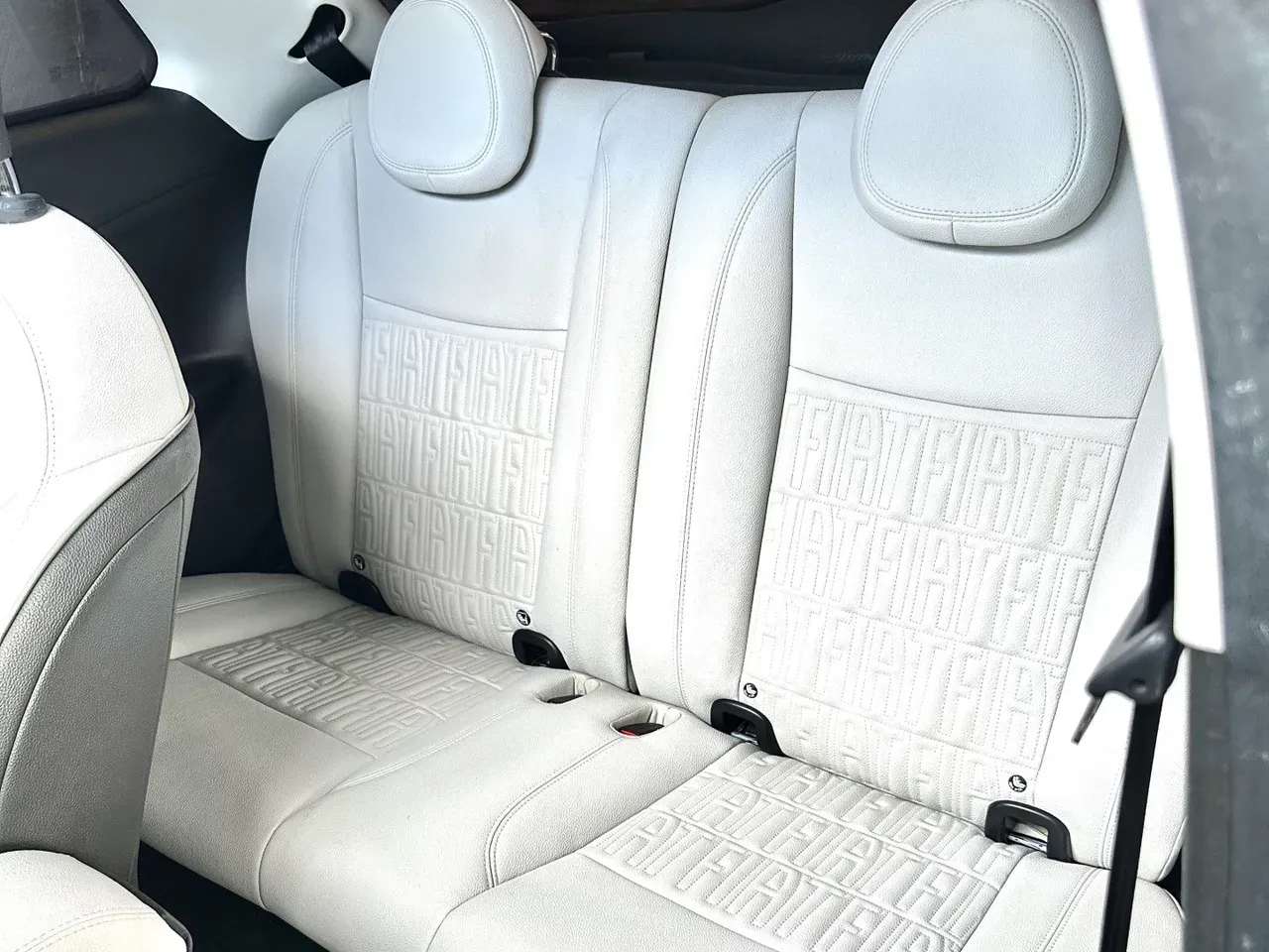 Fiat 500e - Imagem 9