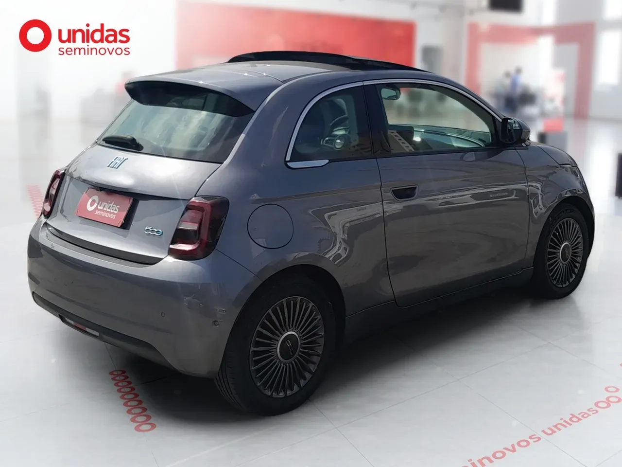 Fiat 500e - Imagem 7