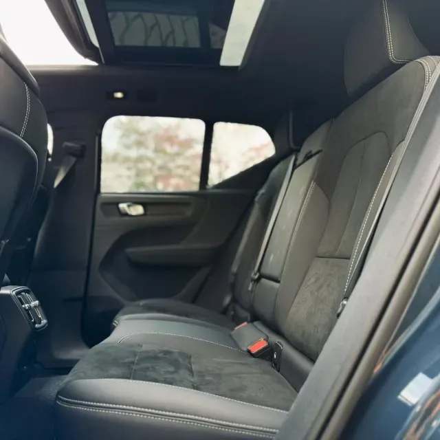 Volvo XC40 Recharge - Imagem 3