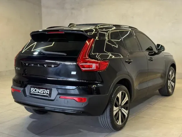 Volvo XC40 Recharge - Imagem 7
