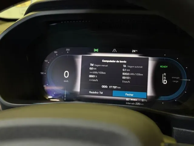 Volvo XC40 Recharge - Imagem 12