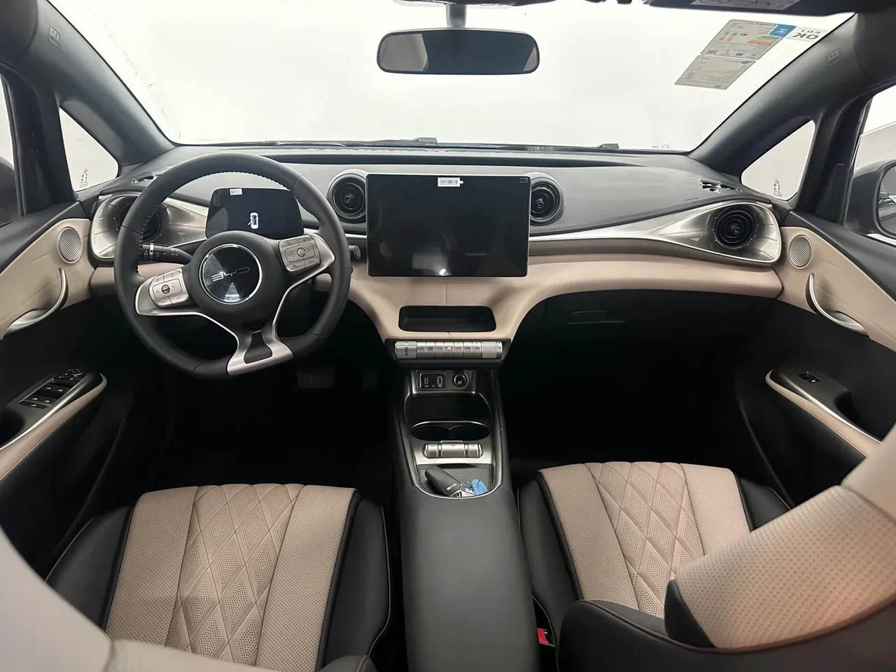 BYD Dolphin - Imagem 10