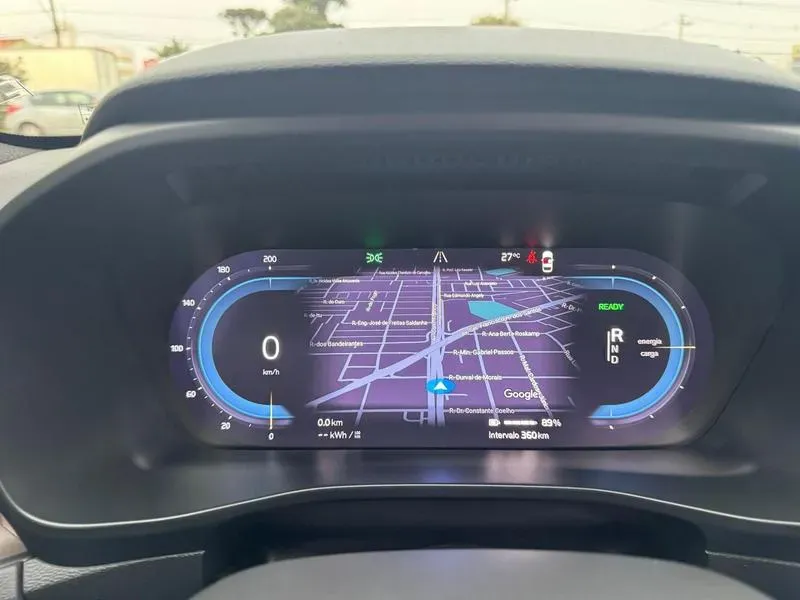 Volvo XC40 Recharge - Imagem 10