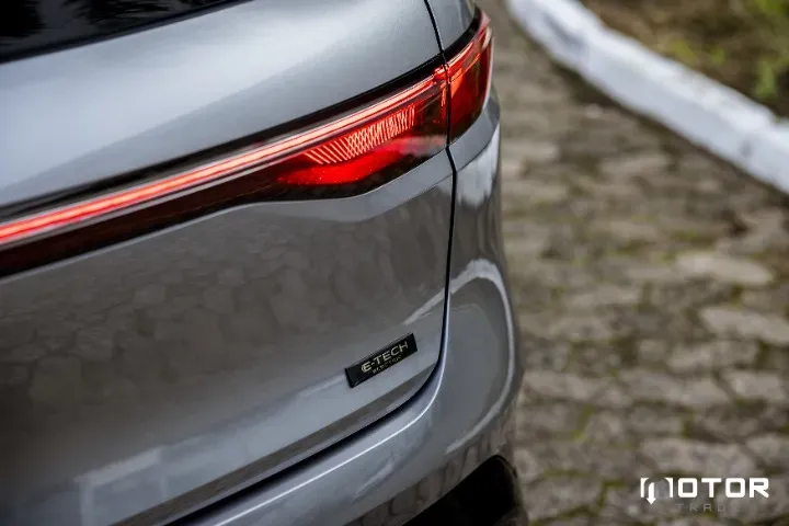 Renault Megane E-tech Electric - Imagem 4