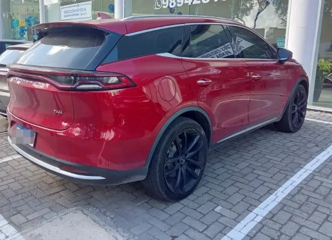 BYD Tang - Imagem 3