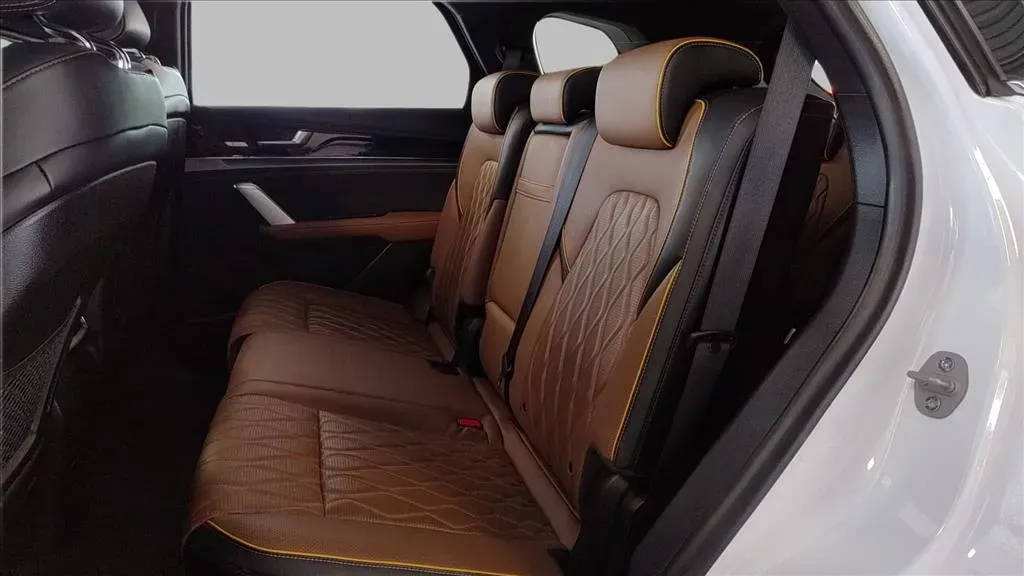 BYD Tang - Imagem 12