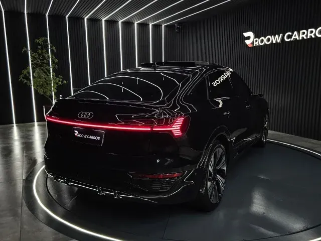 Audi Q8 E-tron - Imagem 4